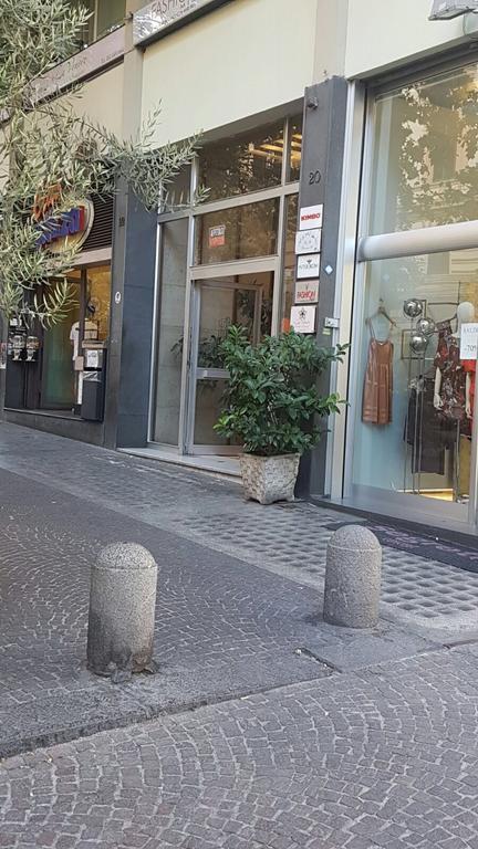 ナポリ Bernini 20 Bed & Breakfast エクステリア 写真