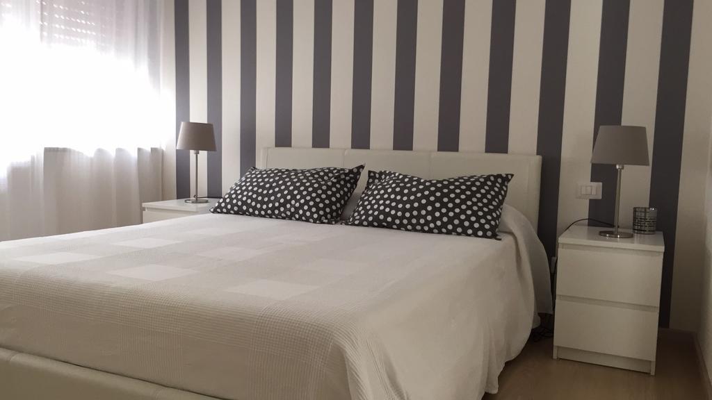 ナポリ Bernini 20 Bed & Breakfast 部屋 写真